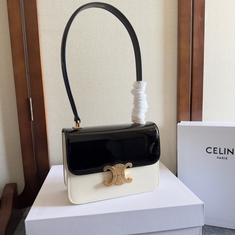 Ce1i*e triomphe bags